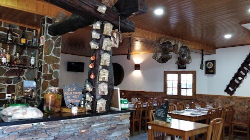 Cover photo of Restaurant "Onde o Morto matou o Vivo"