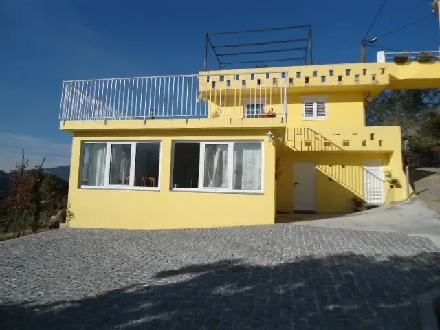 Casa amarela Douro- 